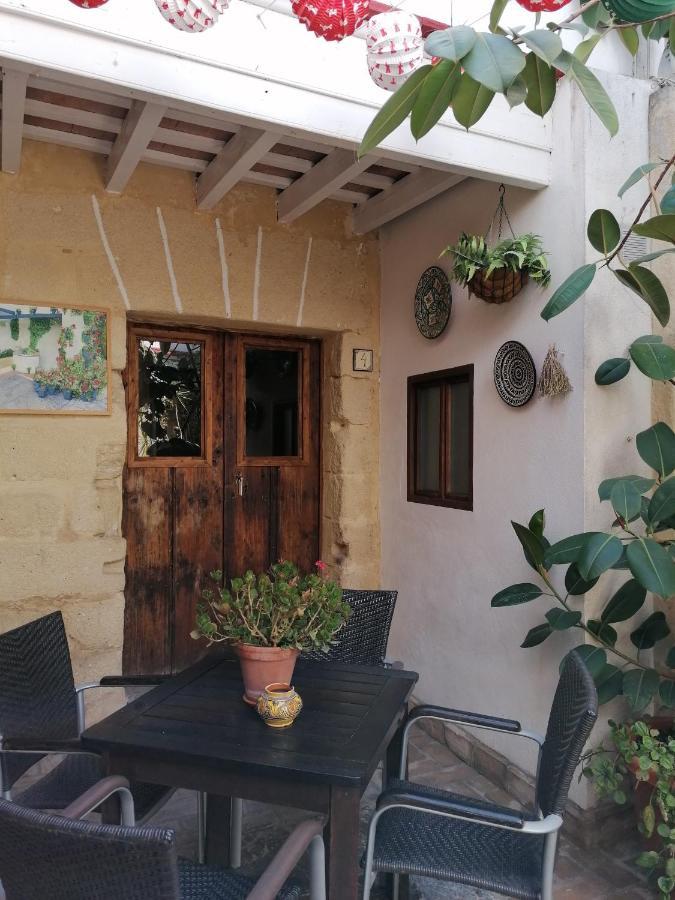 Apartamentos El Patio Andaluz Херес-де-ла-Фронтера Екстер'єр фото