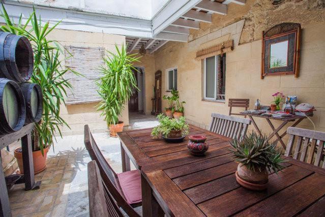Apartamentos El Patio Andaluz Херес-де-ла-Фронтера Номер фото