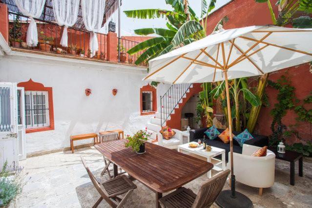 Apartamentos El Patio Andaluz Херес-де-ла-Фронтера Екстер'єр фото