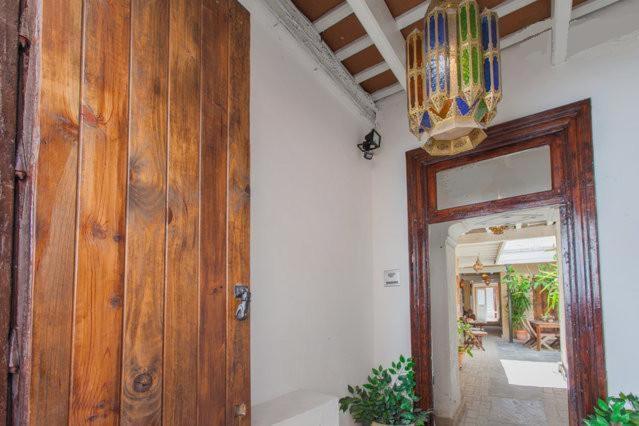Apartamentos El Patio Andaluz Херес-де-ла-Фронтера Екстер'єр фото